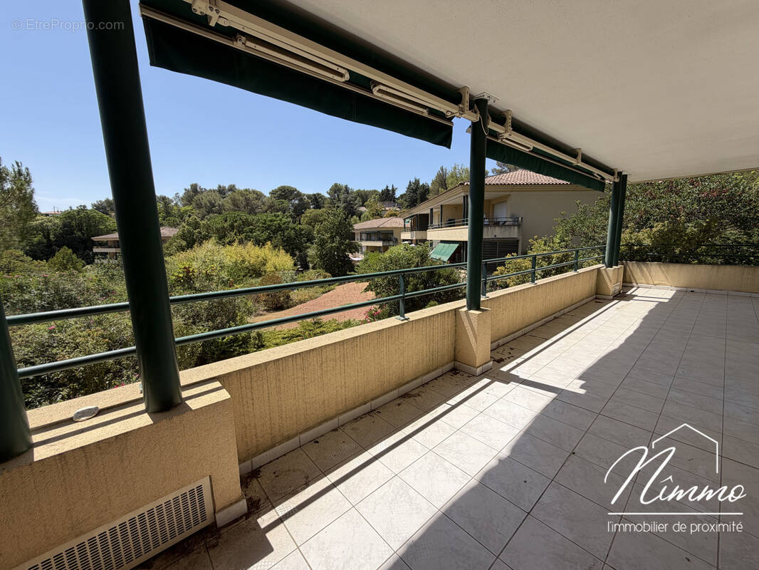 Appartement à NIMES