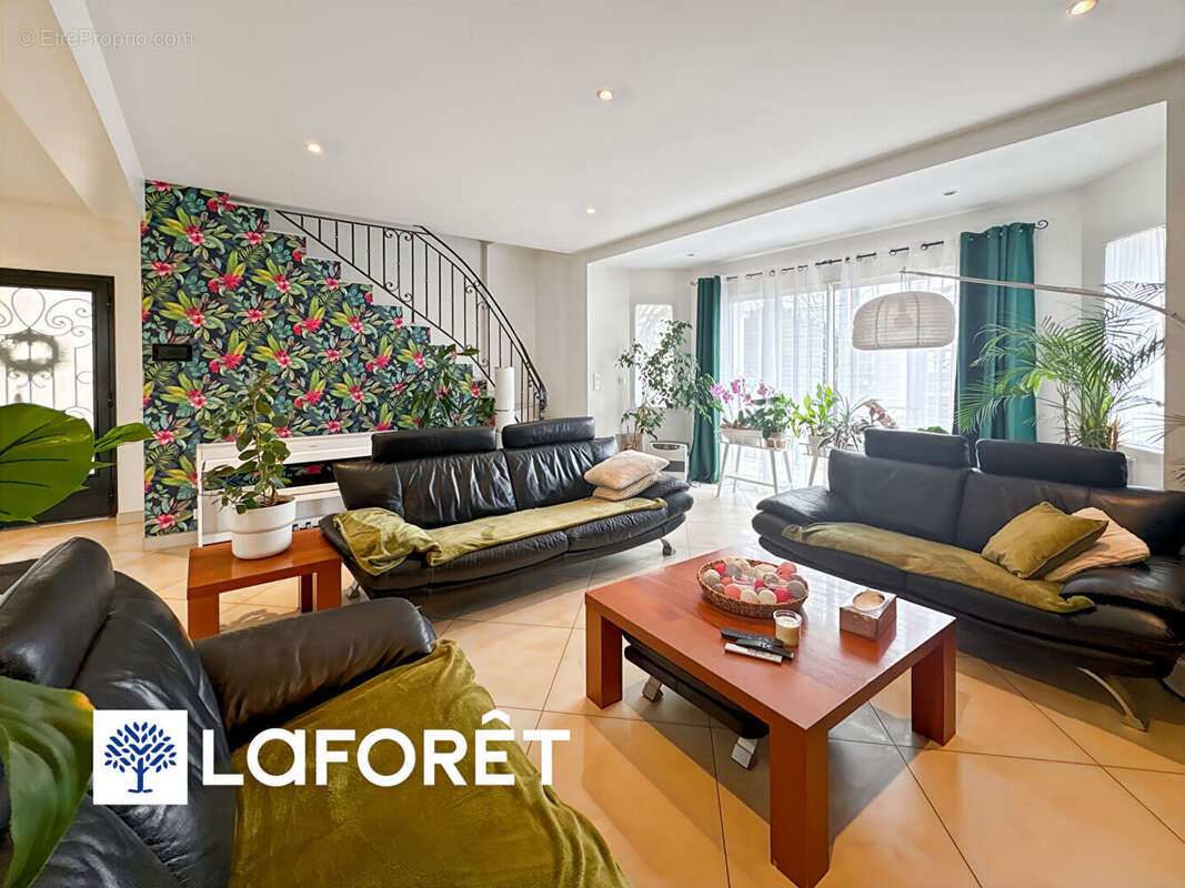 Maison à MORSANG-SUR-ORGE