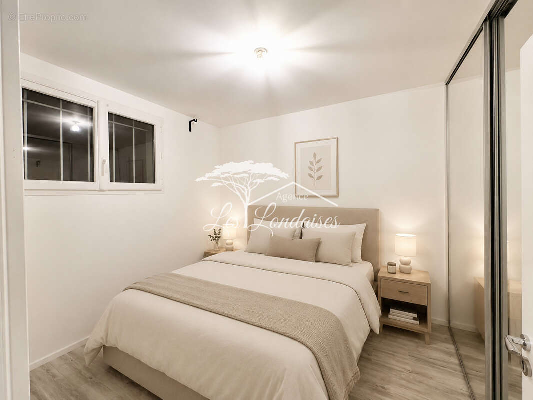 Appartement à LA LONDE-LES-MAURES