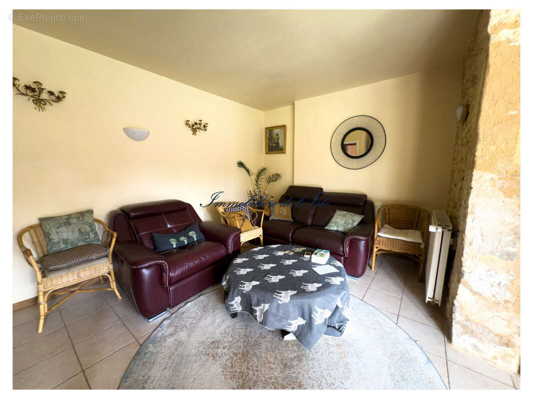 Maison à SAVIGNAC-DE-MIREMONT