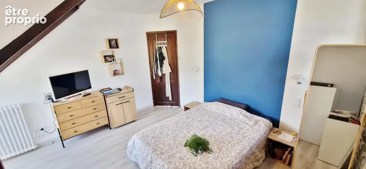  Coup de cœur à la campagne – Belle maison familiale 6 pièces de 140 m² avec véranda chauffée, dépendances, garages et jardin - photo 16