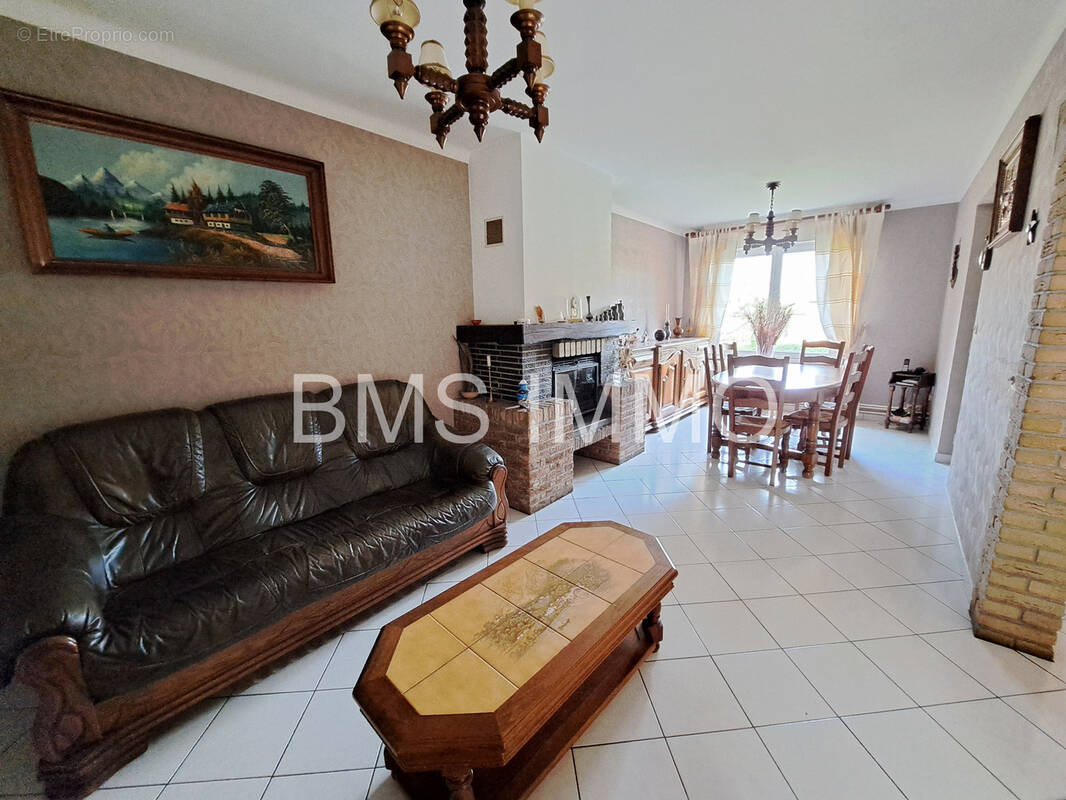 Maison à MONS-EN-PEVELE