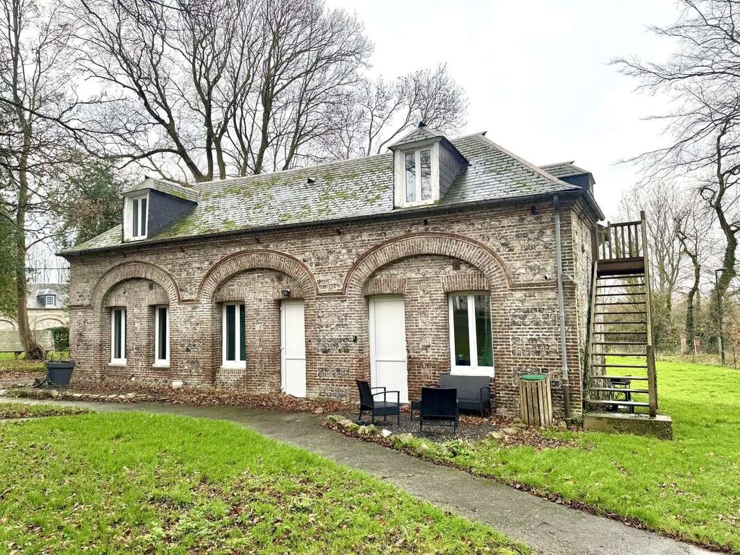 Autre à MANNEVILLE-ES-PLAINS