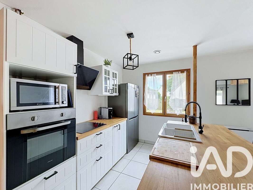 Maison 93 m² à Villeroy  - photo 8