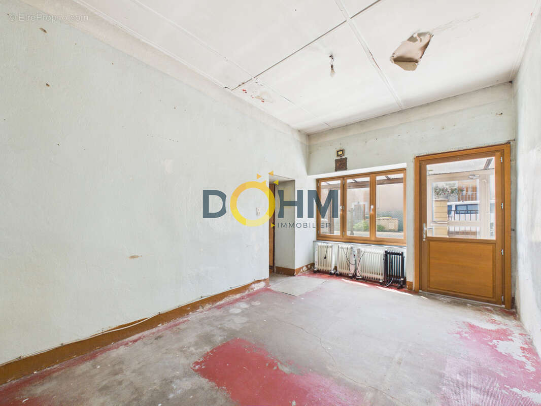 Maison de 138 m2 avec grange et terrain   Charbonnier-les-Mines - photo 7