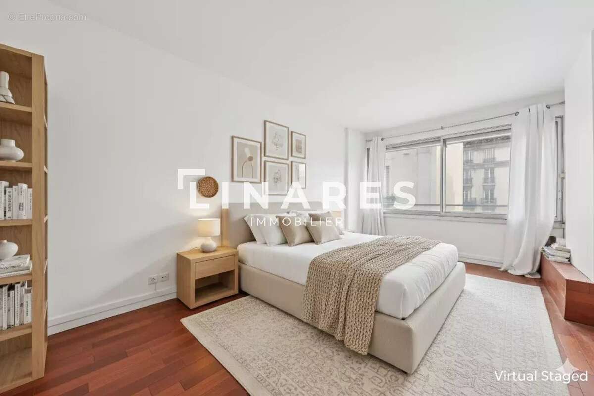 Appartement à PARIS-10E
