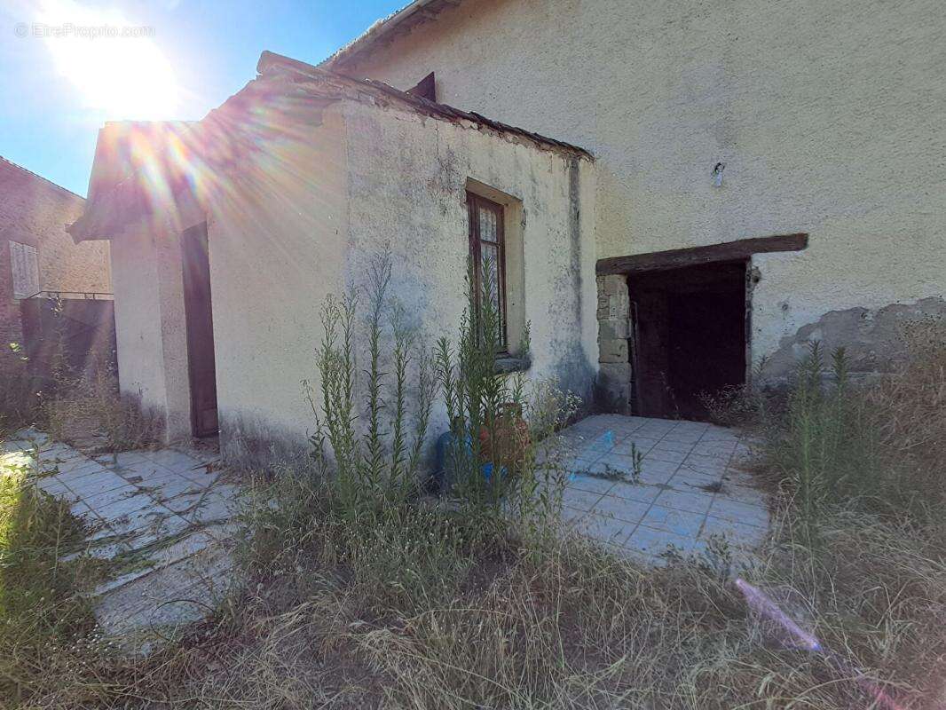 Maison à MOURS-SAINT-EUSEBE