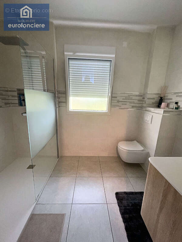 Maison à CRENEY-PRES-TROYES