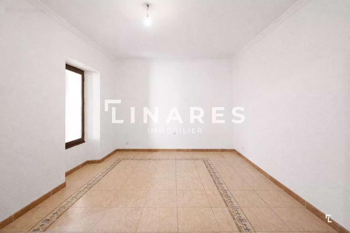 Maison à MARSEILLE-5E