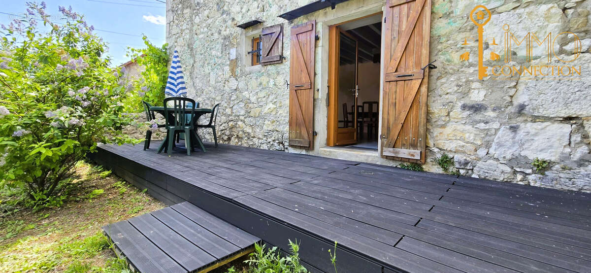Maison à SEYSSEL