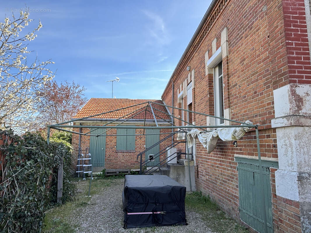 Maison à LA FERTE-SAINT-AUBIN