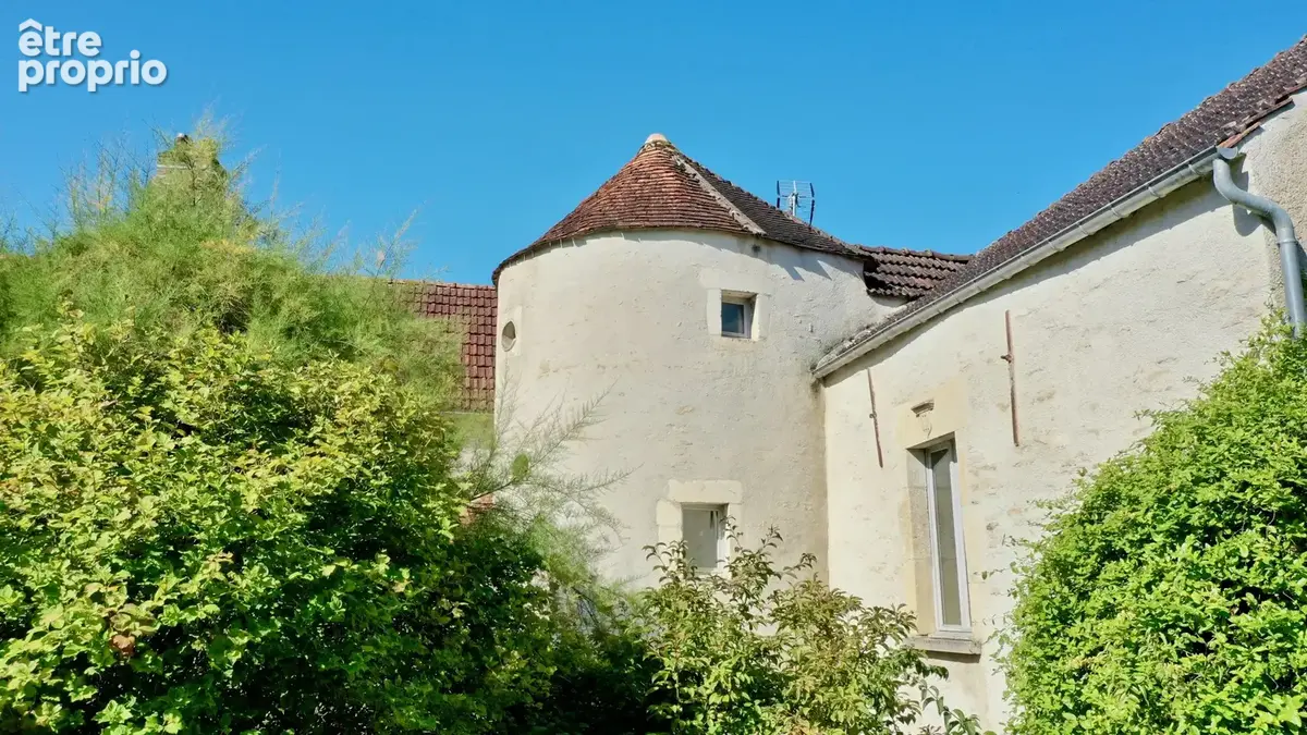 Propriété d’exception au cœur de Noyers-sur-Serein - photo 2