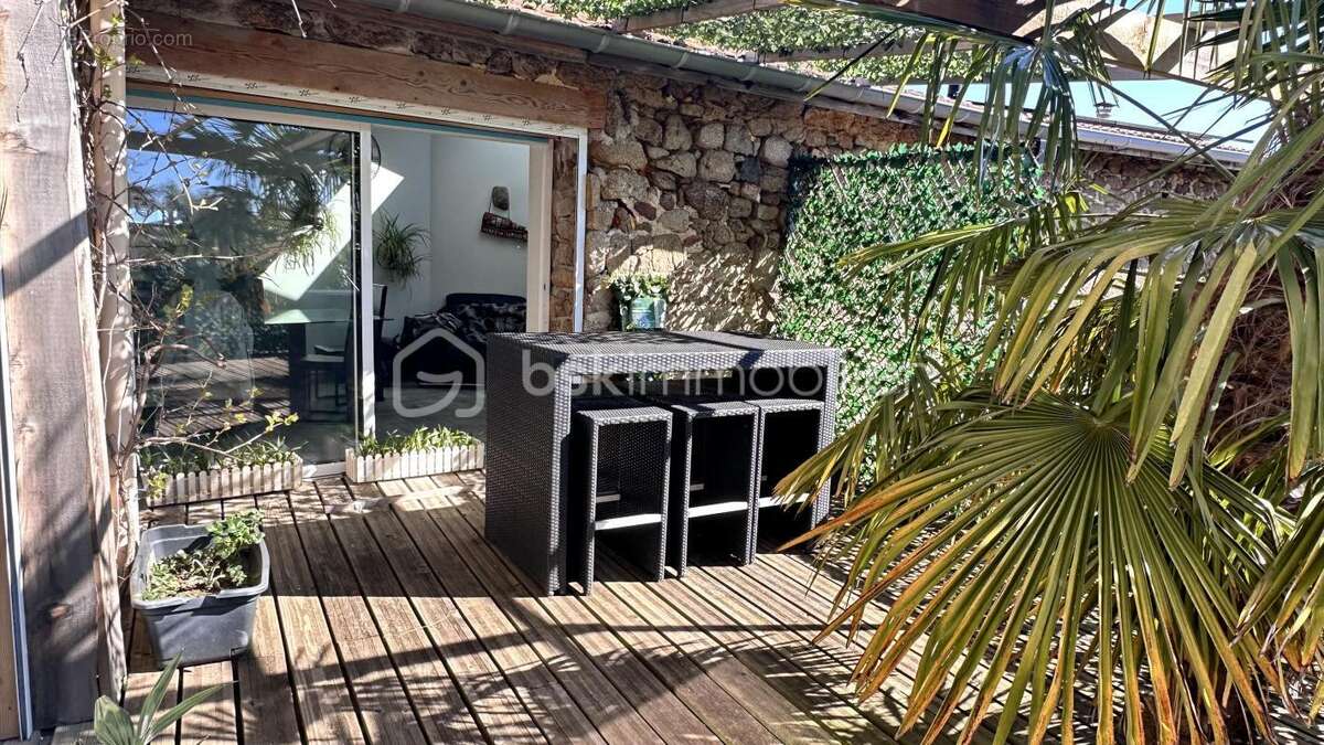Maison à QUINTENAS