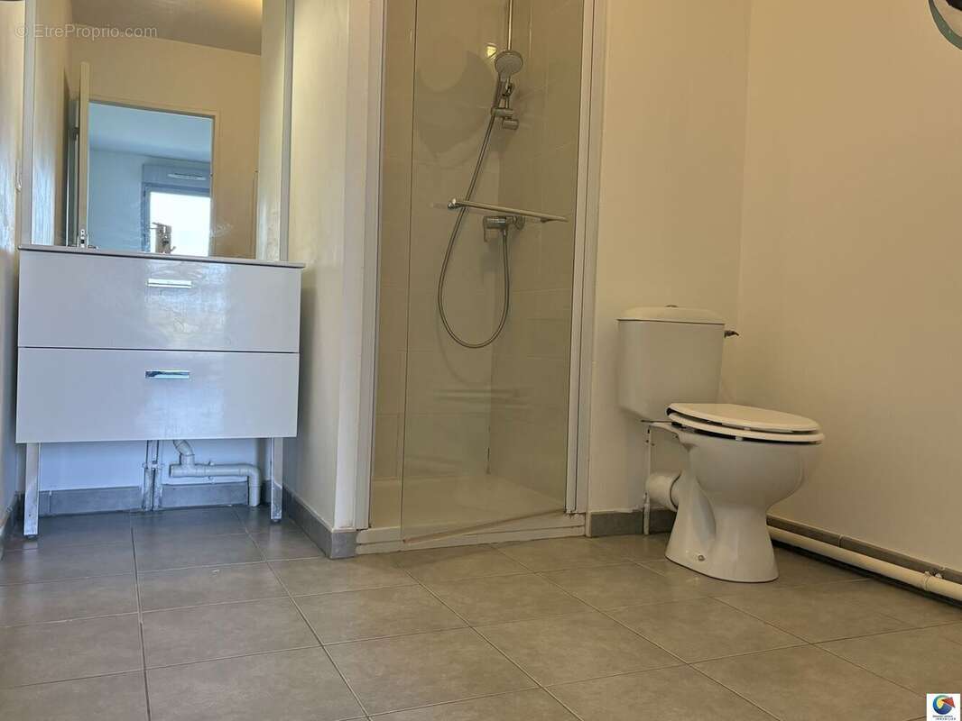 Appartement à L'ISLE-D'ABEAU