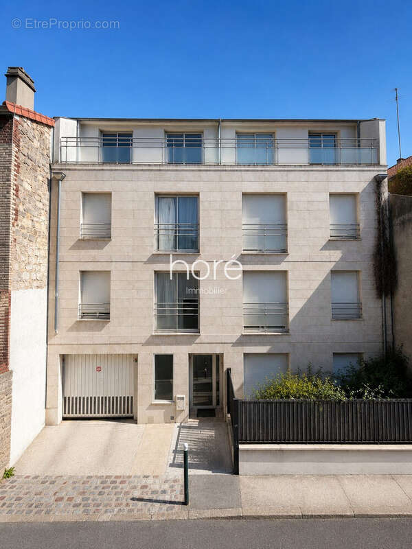 Appartement à ASNIERES-SUR-SEINE