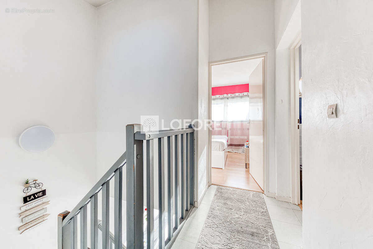 Maison à EMERAINVILLE