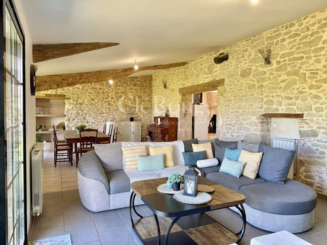 Maison à MONSEGUR
