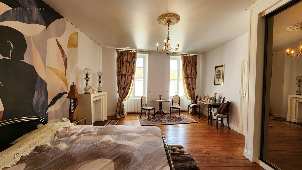 Maison à SAINT-ANDRE-DE-CUBZAC