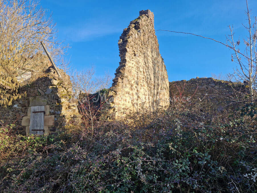 Maison à SAINT-POURCAIN-SUR-SIOULE