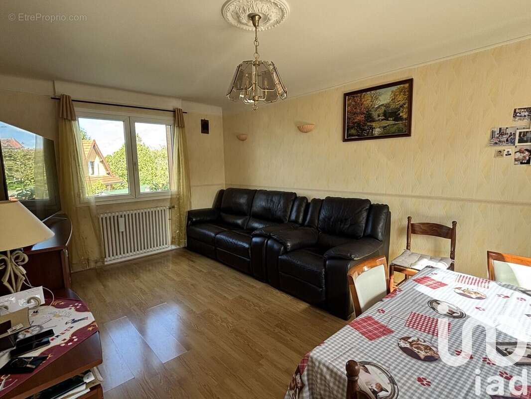 Photo 2 - Maison à VILLIERS-SUR-MARNE