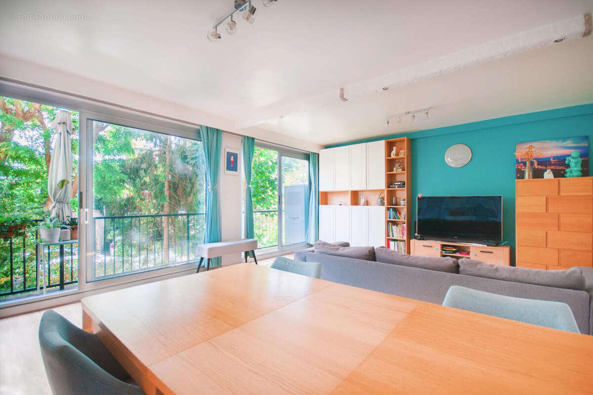 Appartement à NOGENT-SUR-MARNE