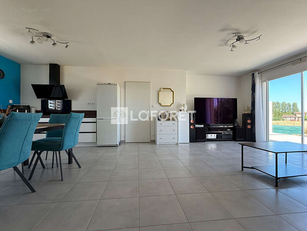 À 10 minutes de Saintes Maison contemporaine de plain-pied 103.42 m2 - photo 14