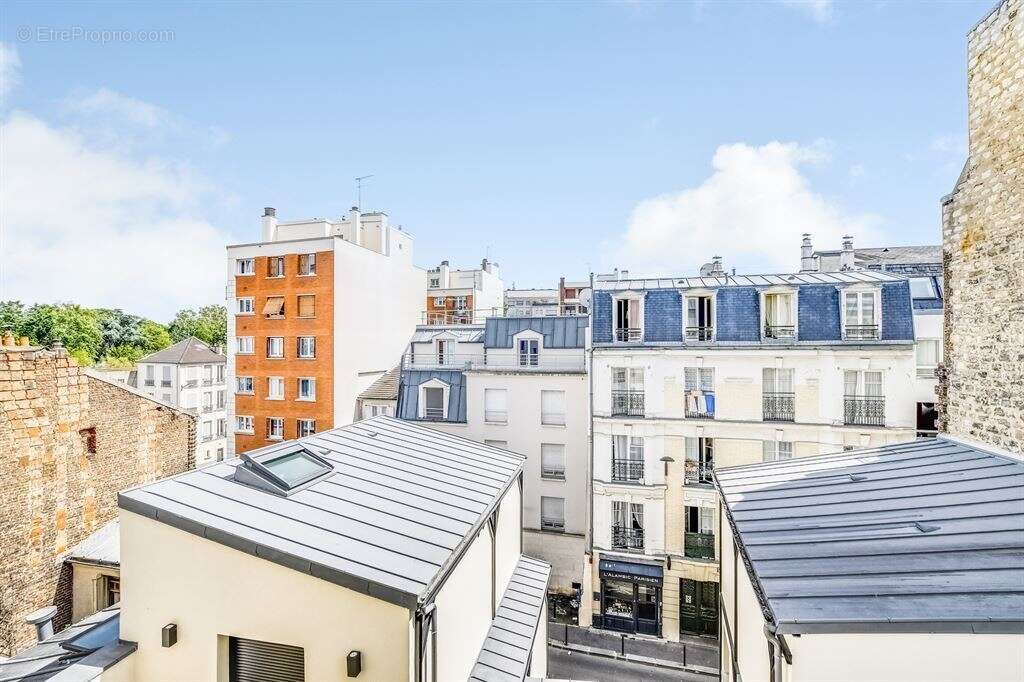 Appartement à PARIS-20E