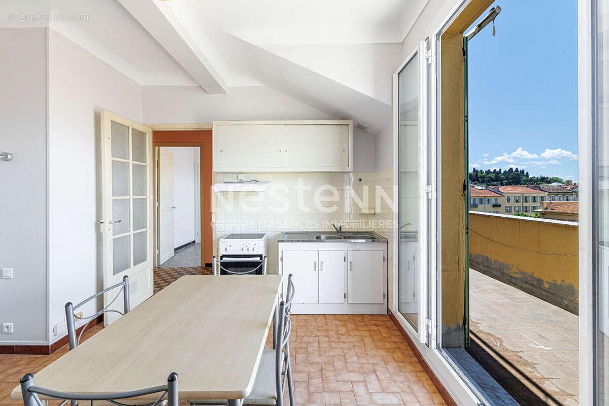 Appartement à NICE