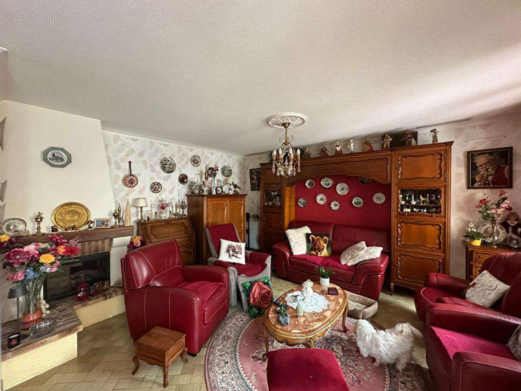 Maison à REMALARD