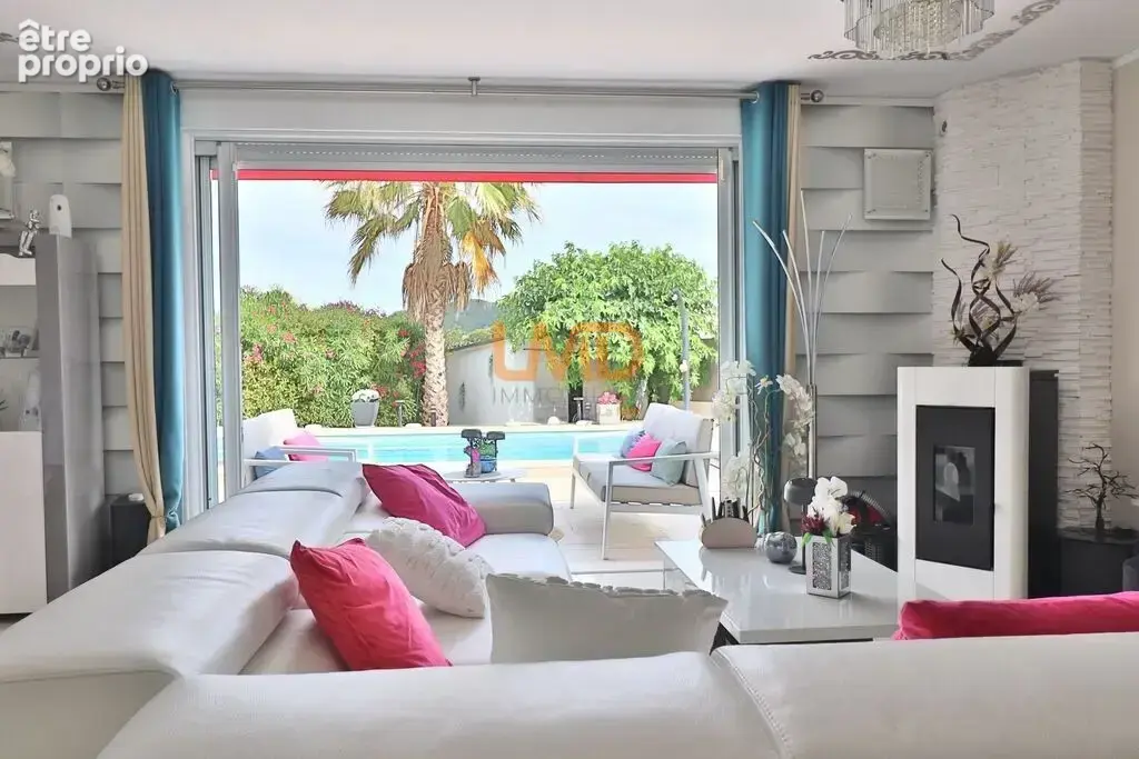 Taradeau: maison T4 + bureau sur 700m2 avec piscine - photo 3