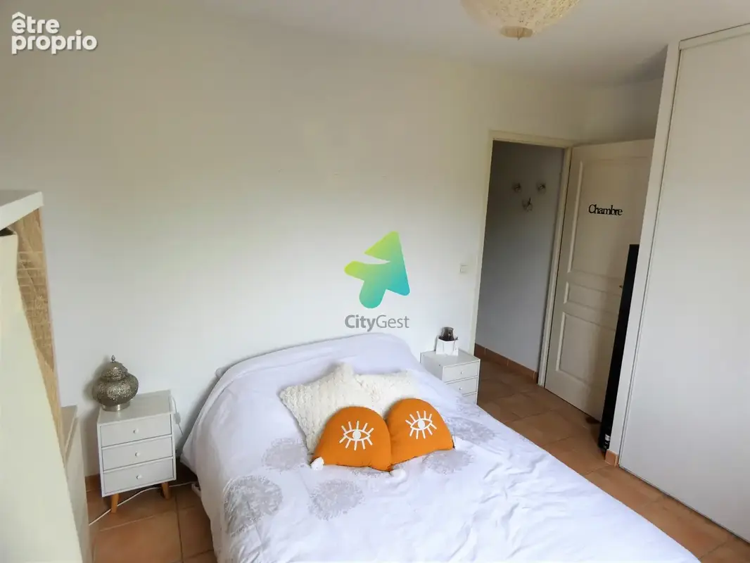 Appartement T2 42M2 avec Terrasse 8m2- Cave et Parking - photo 7