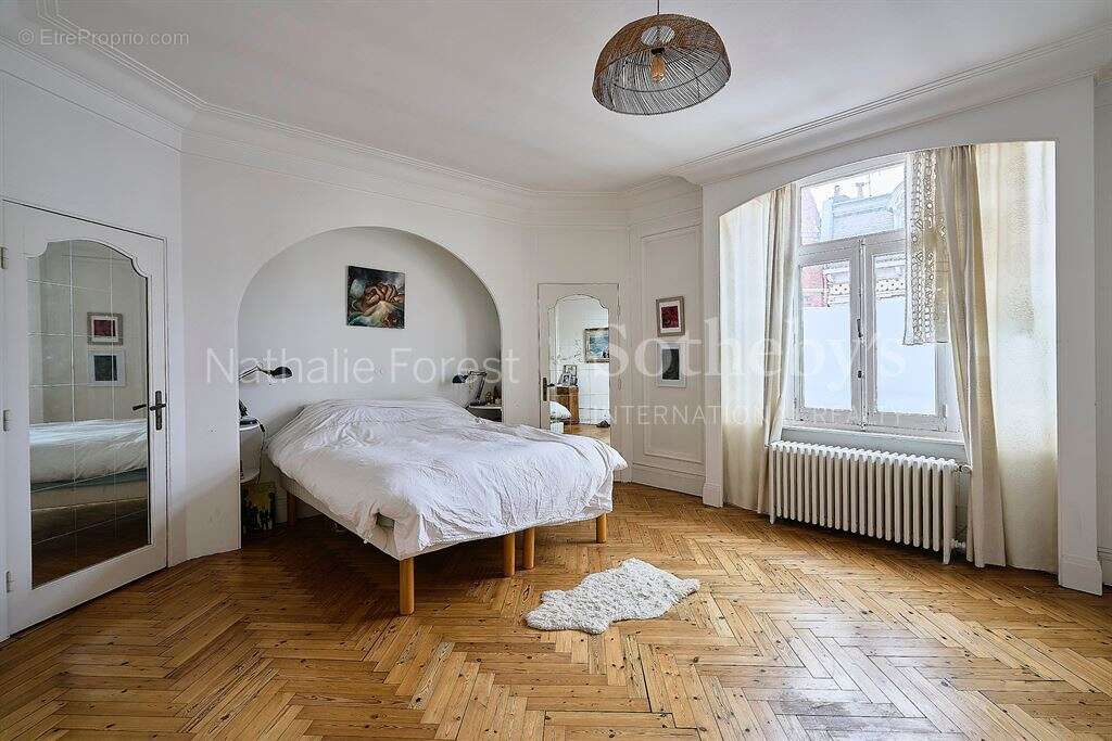 Maison à CROIX