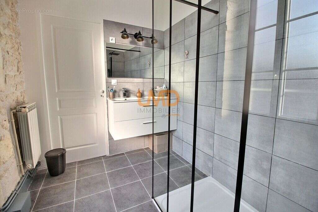 Maison à SAINT-JEAN-D&#039;ANGELY