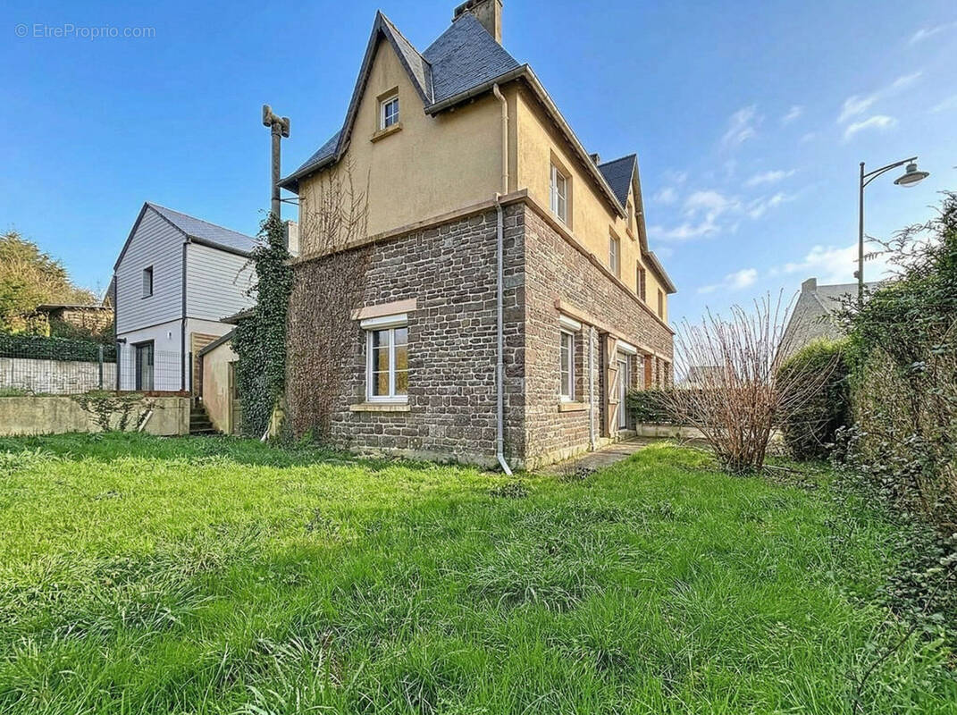 Maison à SAINT-GERMAIN-D'ELLE