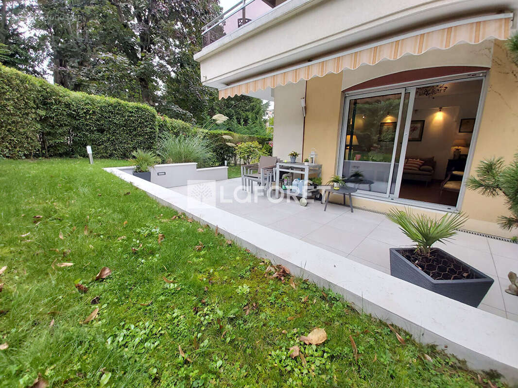 Appartement à LE RAINCY