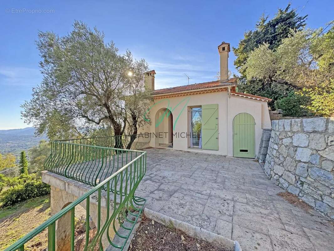 Maison à GRASSE