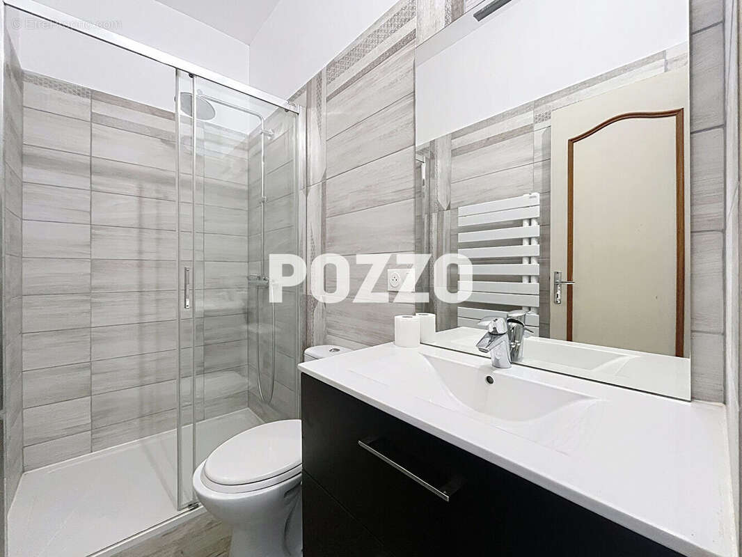 Maison à TESSY-SUR-VIRE