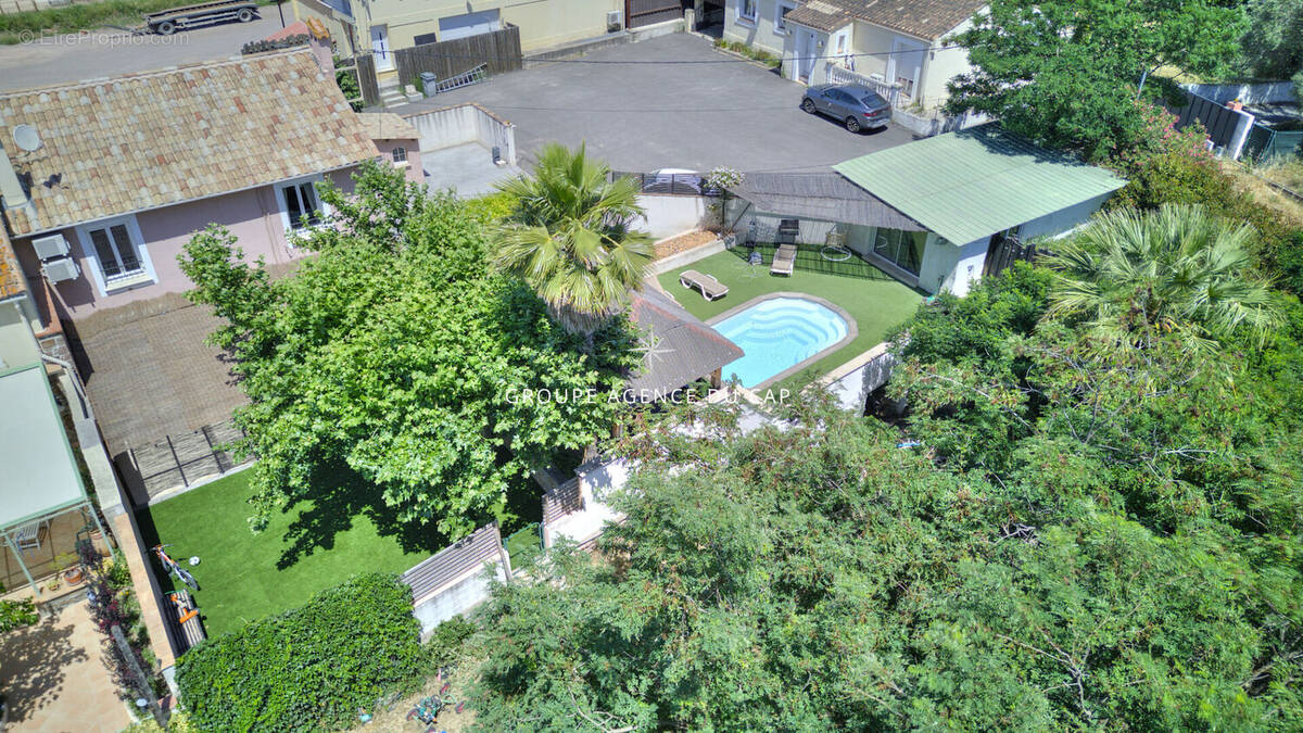 Maison à FREJUS