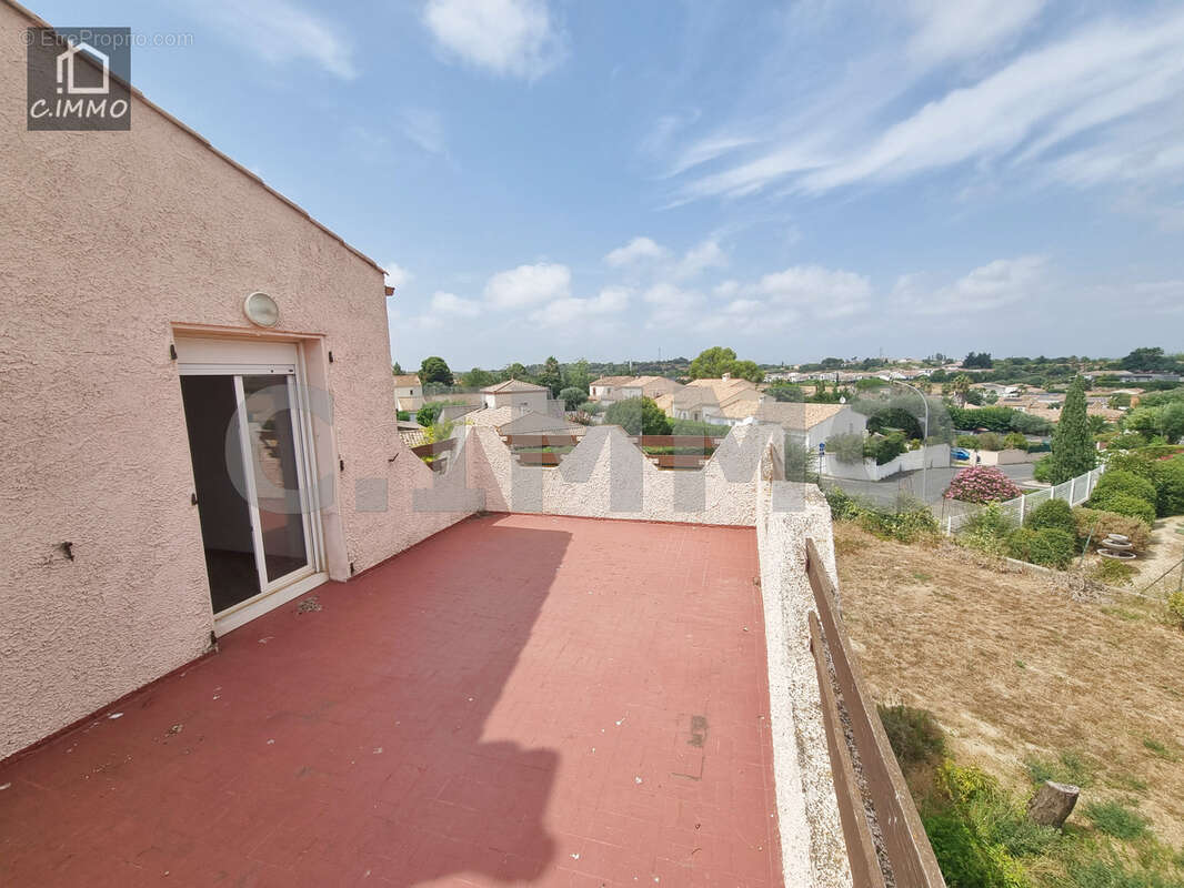 Grande Maison de type 7 avec grand garage en sous-sol + piscine sur 1086 m2 - photo 16