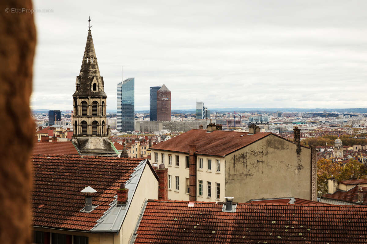 Appartement à LYON-1E