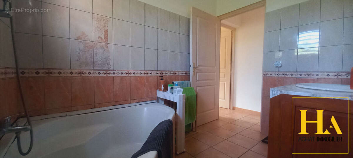 Maison à SAINT-JOSEPH