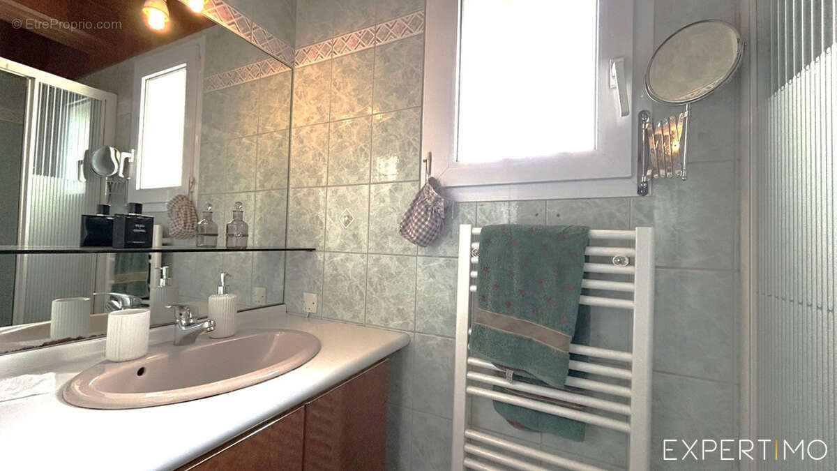 Maison à CHARTRES-DE-BRETAGNE