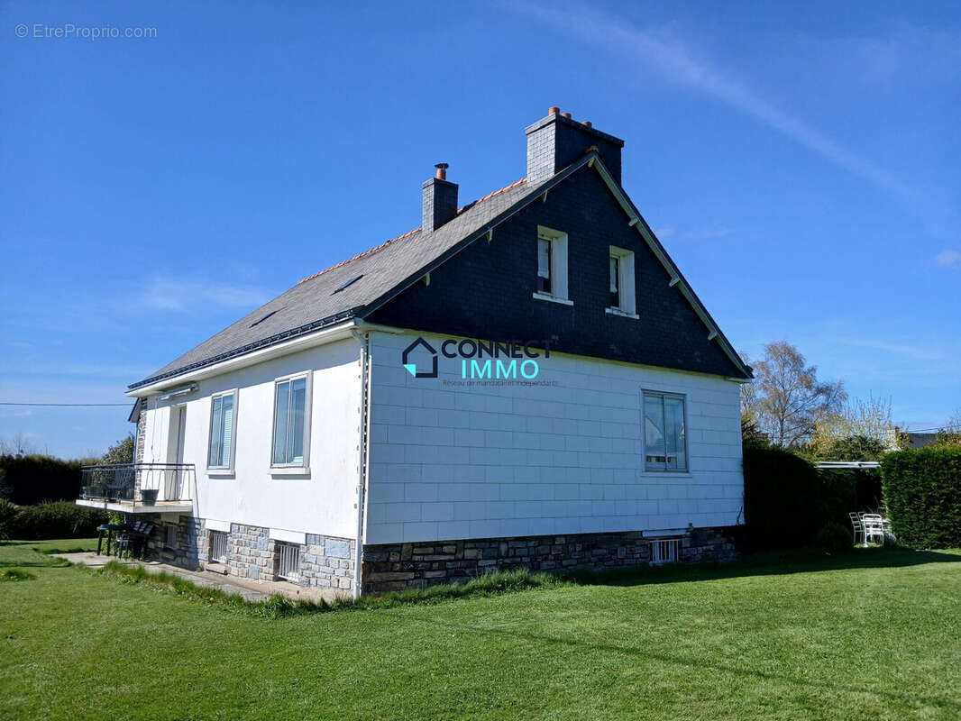 Maison à PLOURAY