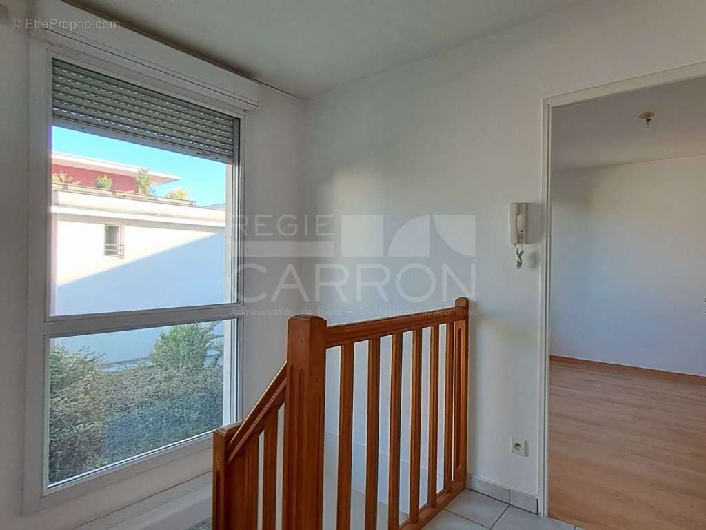 T3 73 m² au au calme - lumineux - terrasses - garage - photo 8