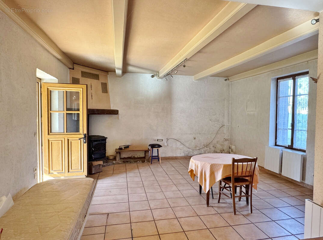 Maison à BRINDAS