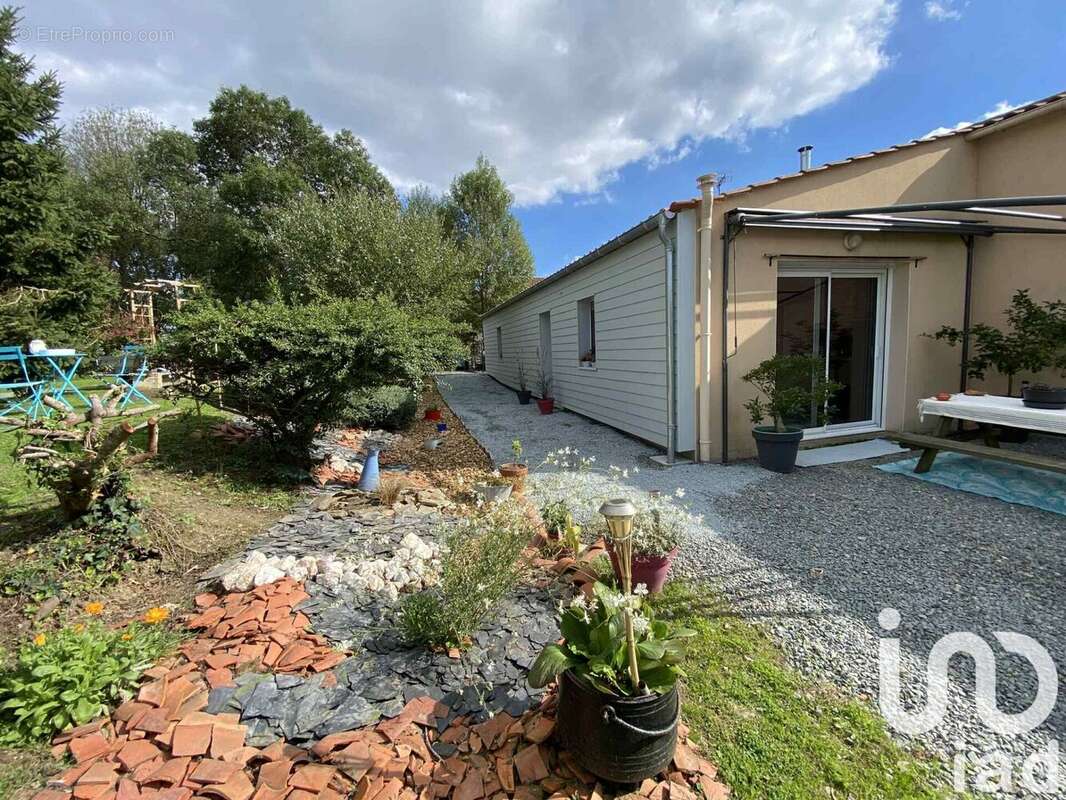 Photo 3 - Maison à MOUILLERON-EN-PAREDS