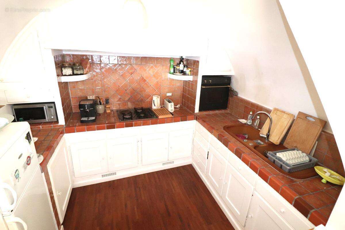 Maison à BERRE-LES-ALPES