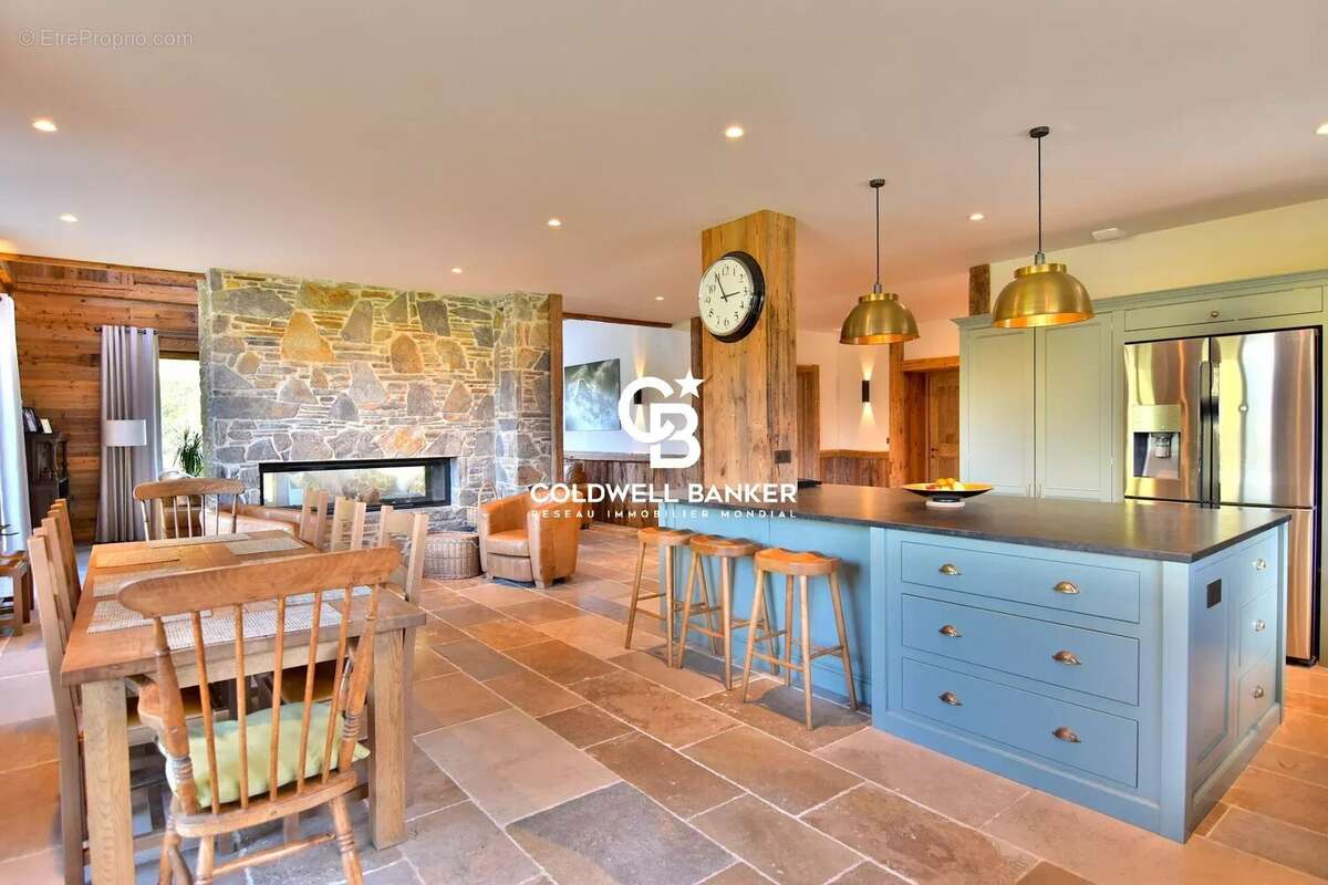 Maison à LES HOUCHES