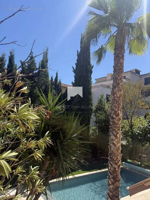 Maison de Maître d’Exception – Hyères Centre-Ville – Calme Absolu & Prestations Haut de Gamme - photo 17