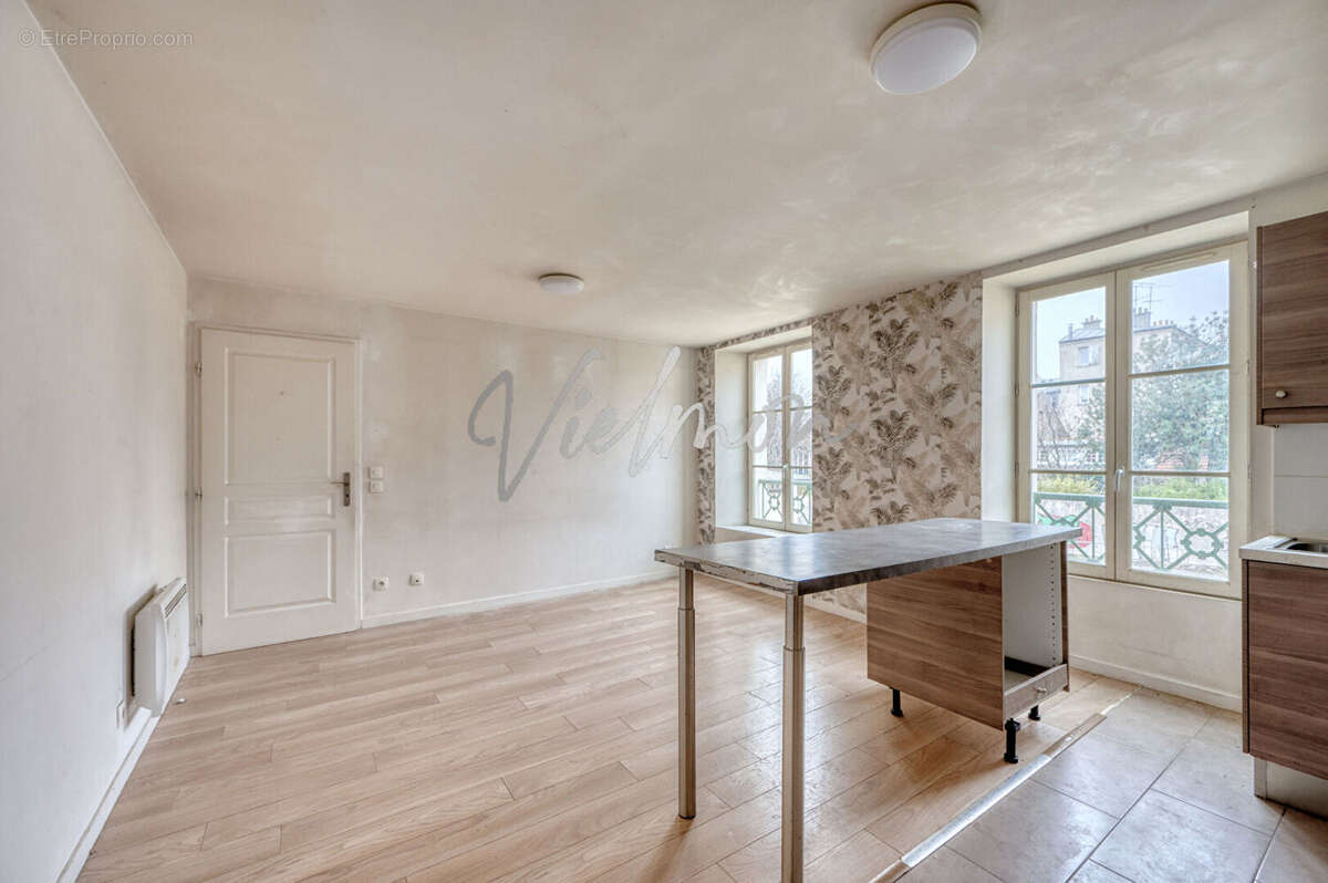 Appartement à VERSAILLES